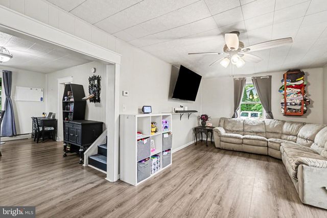 1020 OBERLIN RD, Middletown, PA 17057