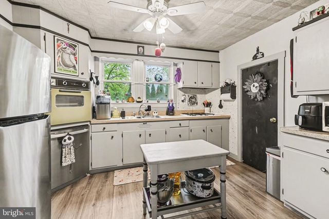 1020 OBERLIN RD, Middletown, PA 17057