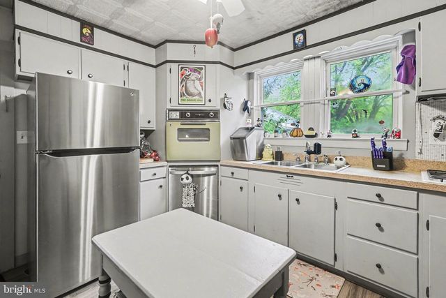 1020 OBERLIN RD, Middletown, PA 17057