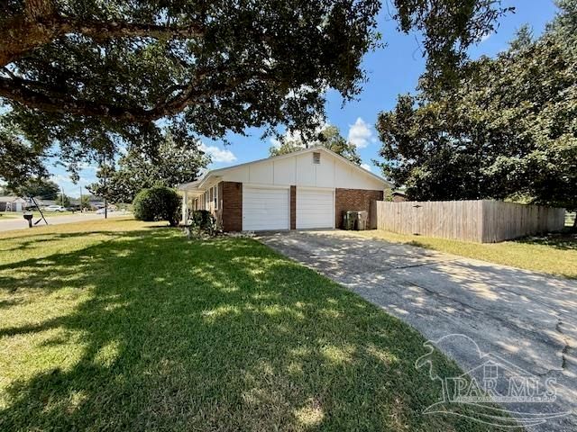 5857 Vestavia Ln, Pensacola, FL 32526