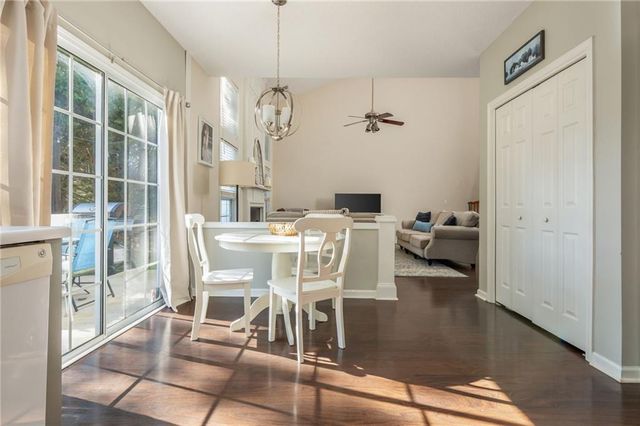 618 Dahoma Trail, Woodstock, GA 30188