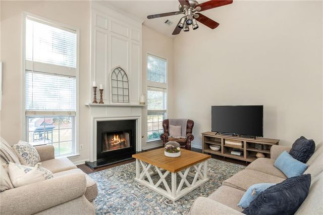 618 Dahoma Trail, Woodstock, GA 30188