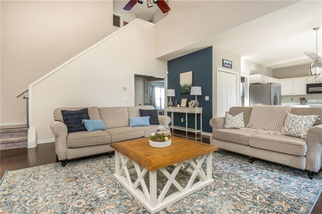 618 Dahoma Trail, Woodstock, GA 30188