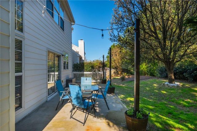 618 Dahoma Trail, Woodstock, GA 30188