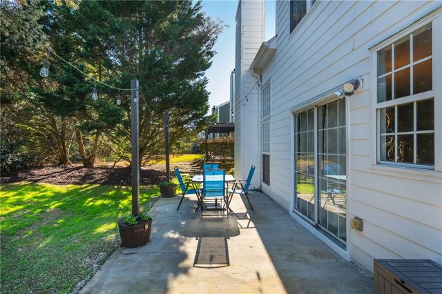 618 Dahoma Trail, Woodstock, GA 30188