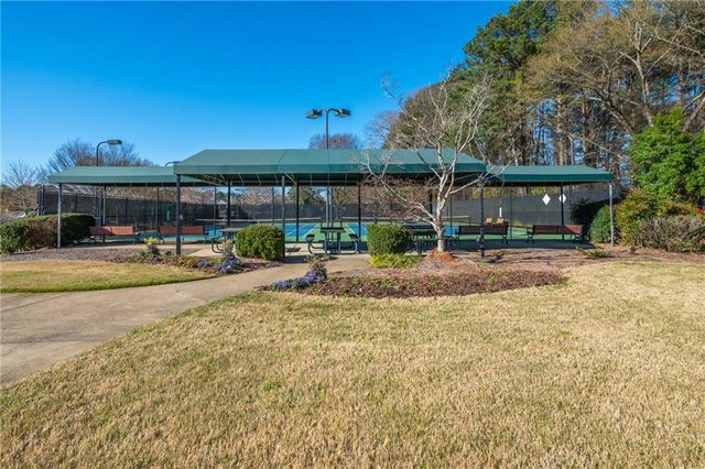 618 Dahoma Trail, Woodstock, GA 30188