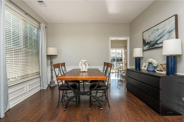 618 Dahoma Trail, Woodstock, GA 30188