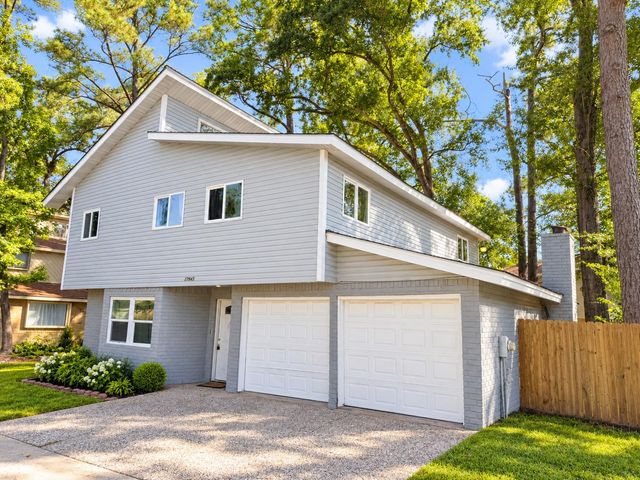 17843 S Cypress Villas Drive, Spring, TX 77379