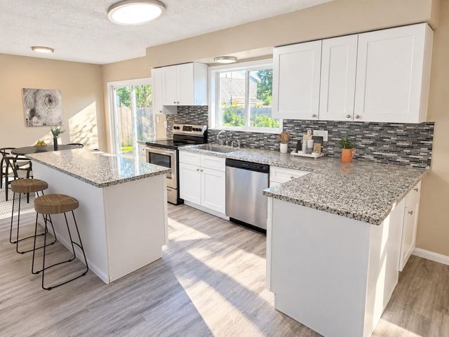 17843 S Cypress Villas Drive, Spring, TX 77379