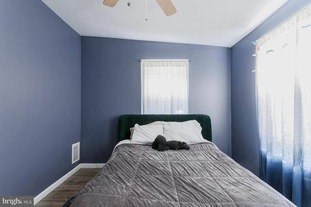 51 N 9TH ST, Darby, PA 19023