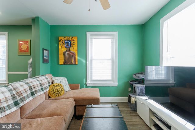 51 N 9TH ST, Darby, PA 19023