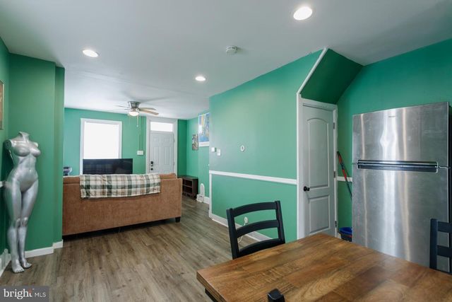 51 N 9TH ST, Darby, PA 19023