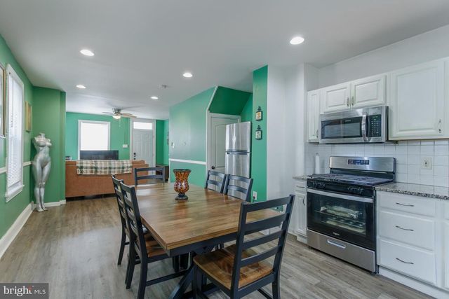 51 N 9TH ST, Darby, PA 19023