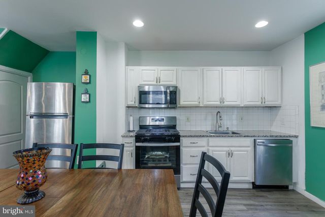 51 N 9TH ST, Darby, PA 19023