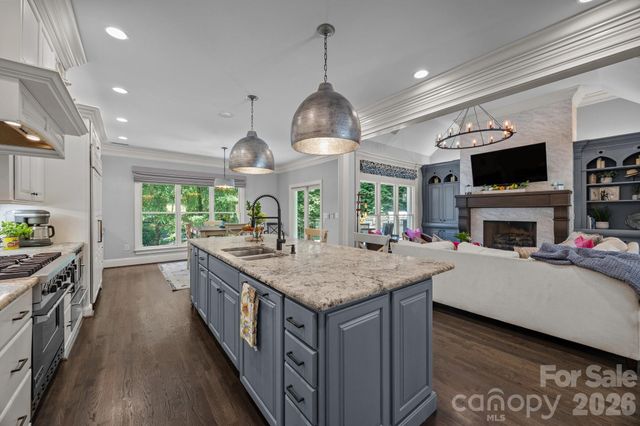 19506 Mary Ardrey Circle, Cornelius, NC 28031