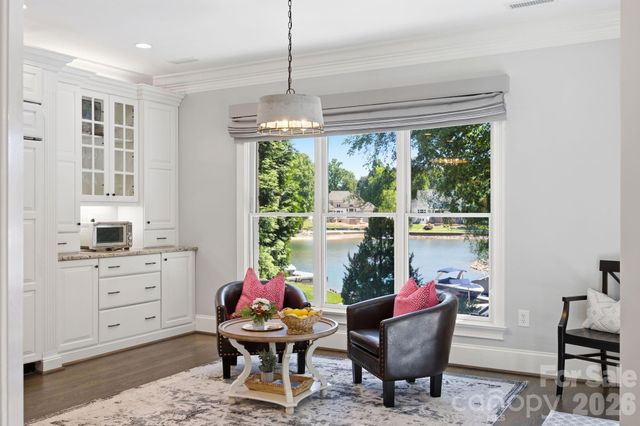 19506 Mary Ardrey Circle, Cornelius, NC 28031