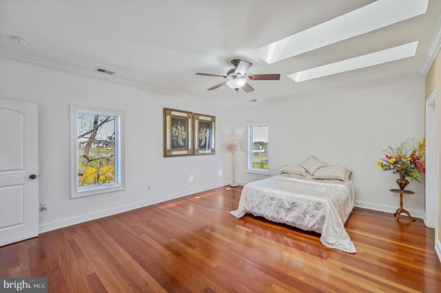 9116 LEESBURG PIKE, Vienna, VA 22182