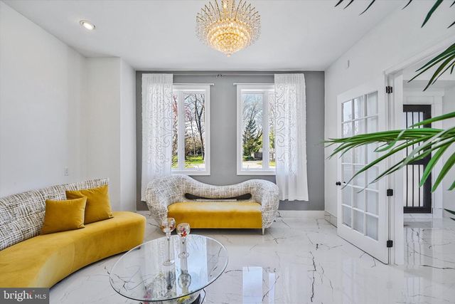 9116 LEESBURG PIKE, Vienna, VA 22182