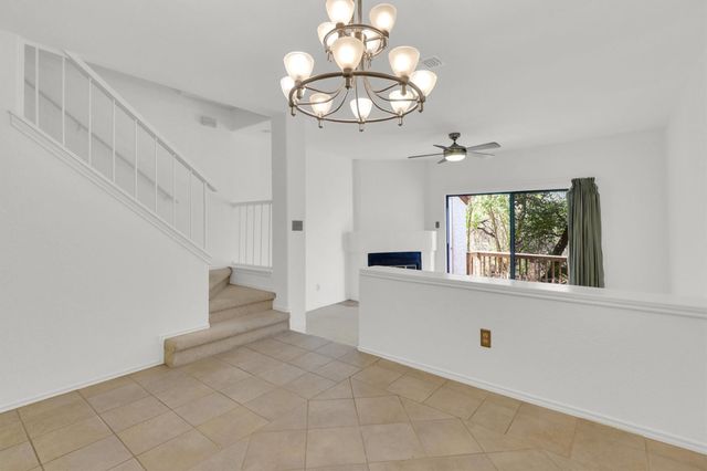 5606 Bonnell Vista ST 3, Austin, TX 78731