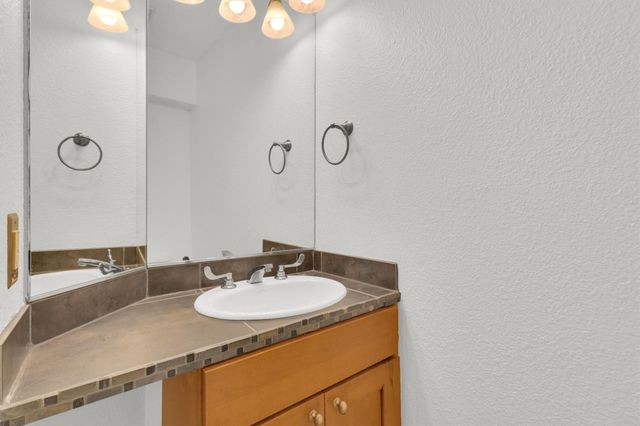 5606 Bonnell Vista ST 3, Austin, TX 78731