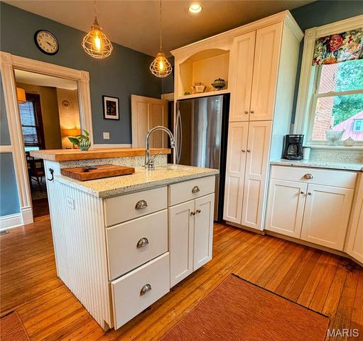 305 Rand Street, Washington, MO 63090