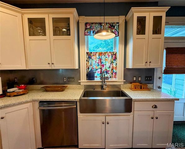 305 Rand Street, Washington, MO 63090