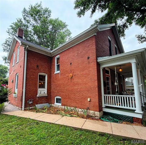 305 Rand Street, Washington, MO 63090