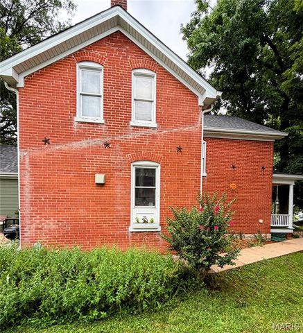 305 Rand Street, Washington, MO 63090