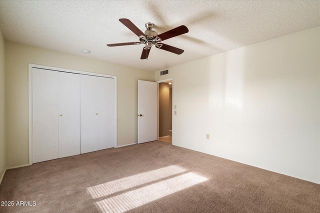 10528 W TUMBLEWOOD Drive, Sun City, AZ 85351