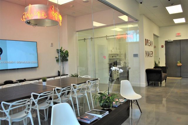 20200 W Dixie Hwy G07, Aventura, FL 33180