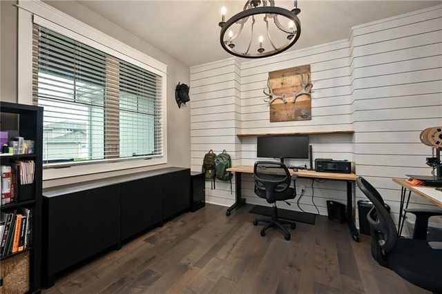 214 SW Roosevelt Ridge Drive, Lee's Summit, MO 64081