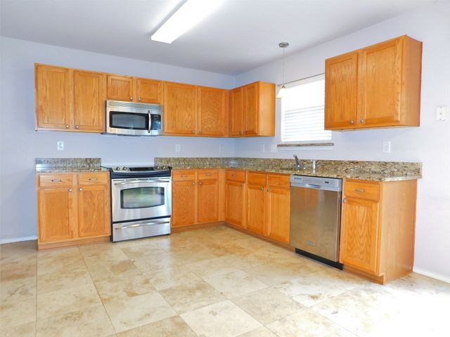1508 Sequoia Grove Lane, Lewisville, TX 75067