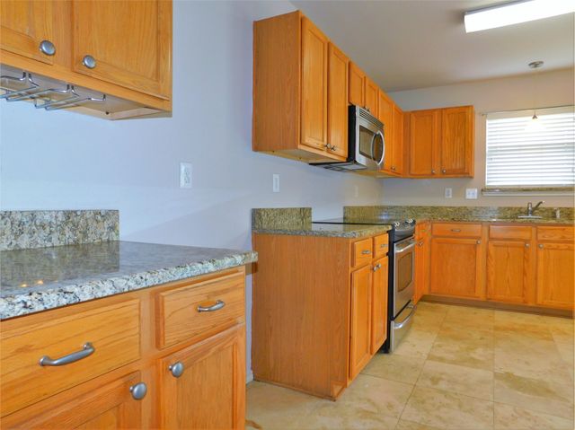 1508 Sequoia Grove Lane, Lewisville, TX 75067