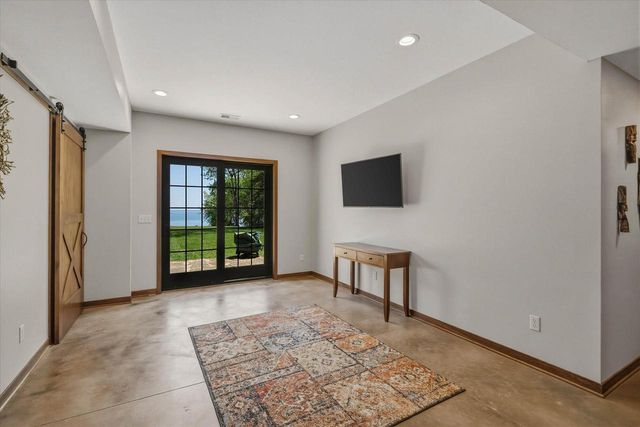 2727 Highland TERRACE, Sheboygan, WI 53083