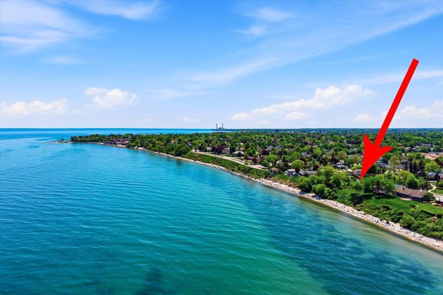 2727 Highland TERRACE, Sheboygan, WI 53083