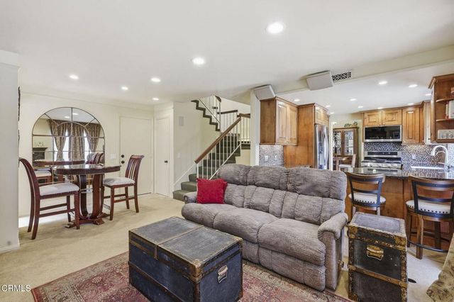 978 Jasper Avenue, Ventura, CA 93004