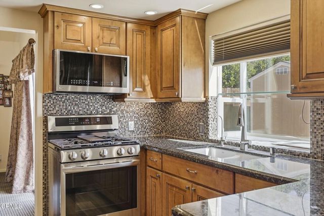 978 Jasper Avenue, Ventura, CA 93004