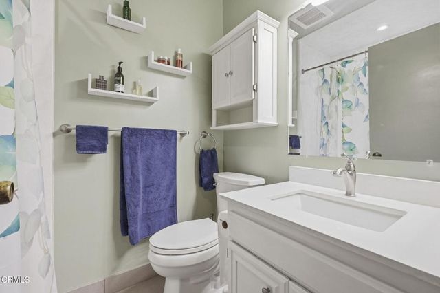 978 Jasper Avenue, Ventura, CA 93004