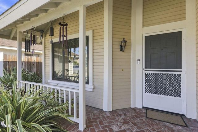 978 Jasper Avenue, Ventura, CA 93004