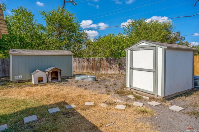 207 Lynhaven, San Antonio, TX 78220