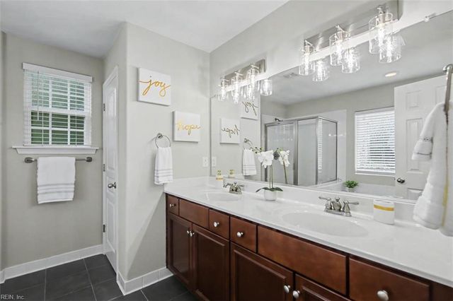 5448 Paperwhite LN, Virginia Beach, VA 23455