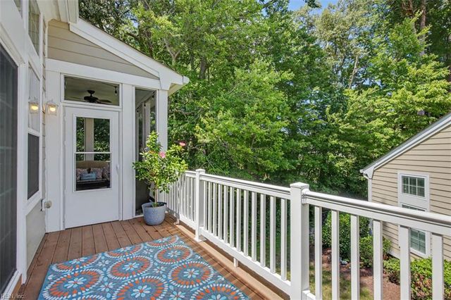5448 Paperwhite LN, Virginia Beach, VA 23455