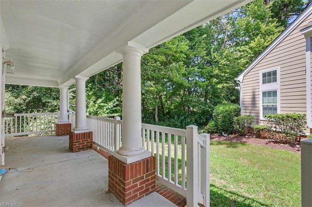 5448 Paperwhite LN, Virginia Beach, VA 23455