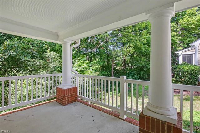 5448 Paperwhite LN, Virginia Beach, VA 23455