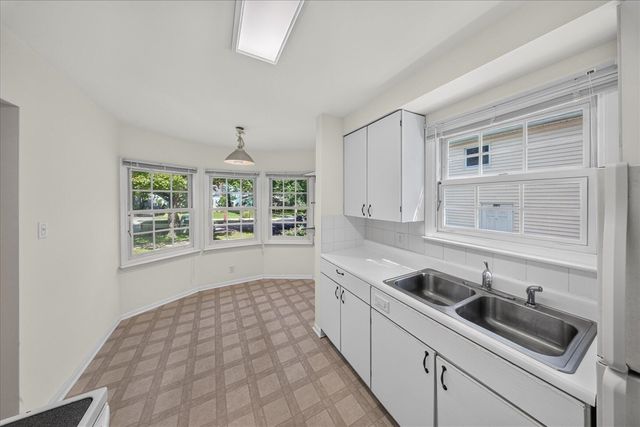 501 W Hoover Avenue, Ann Arbor, MI 48103