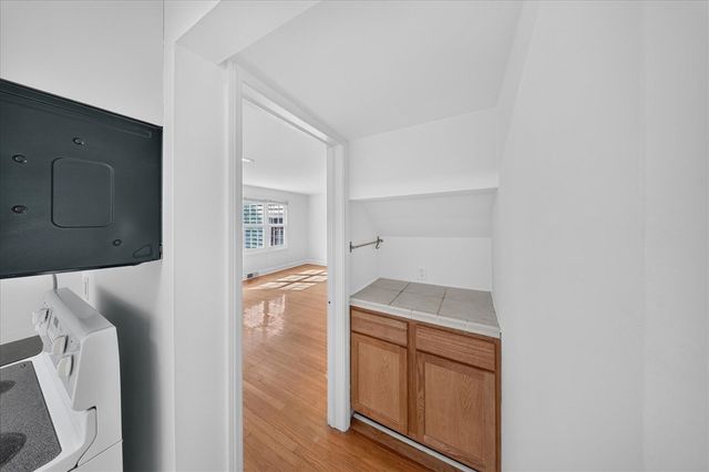 501 W Hoover Avenue, Ann Arbor, MI 48103