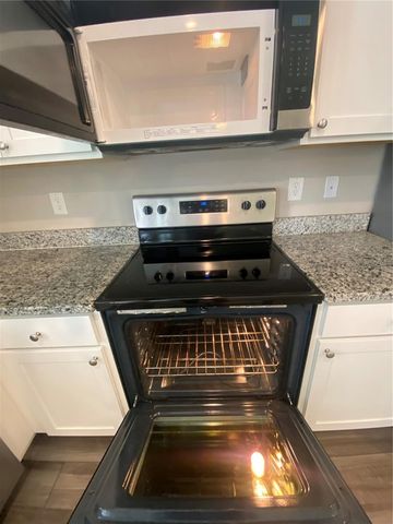 35123 WHITE WATER LILY WAY, Zephyrhills, FL 33541