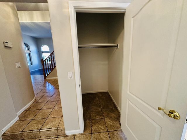 672 W Raven Drive, Chandler, AZ 85286