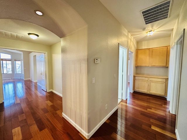 672 W Raven Drive, Chandler, AZ 85286