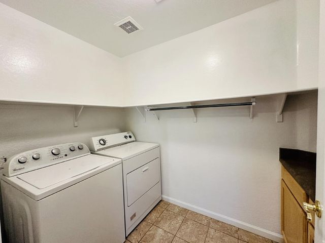 672 W Raven Drive, Chandler, AZ 85286